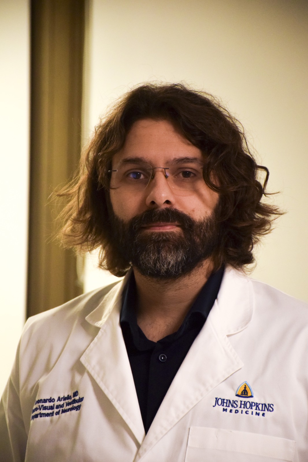 Dr. Leonardo Ariello